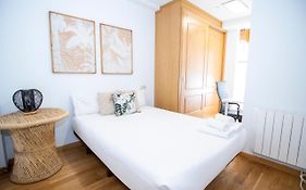 Bright Entire Apartment- Gp 1A