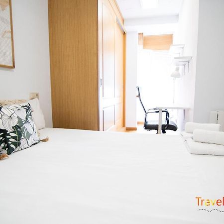 Bright Entire Apartment- Gp 1A Santiago de Compostela Exterior foto