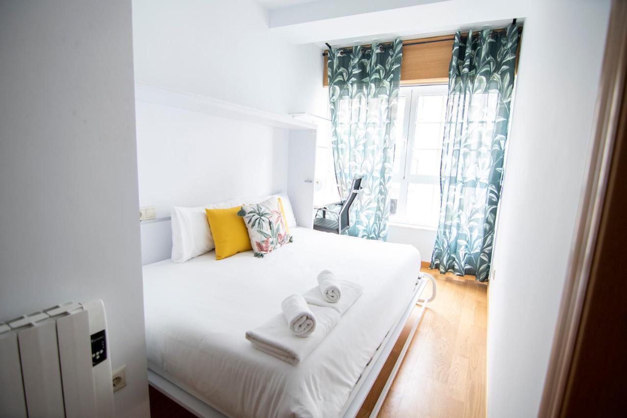 Bright Entire Apartment- Gp 1A Santiago de Compostela Exterior foto